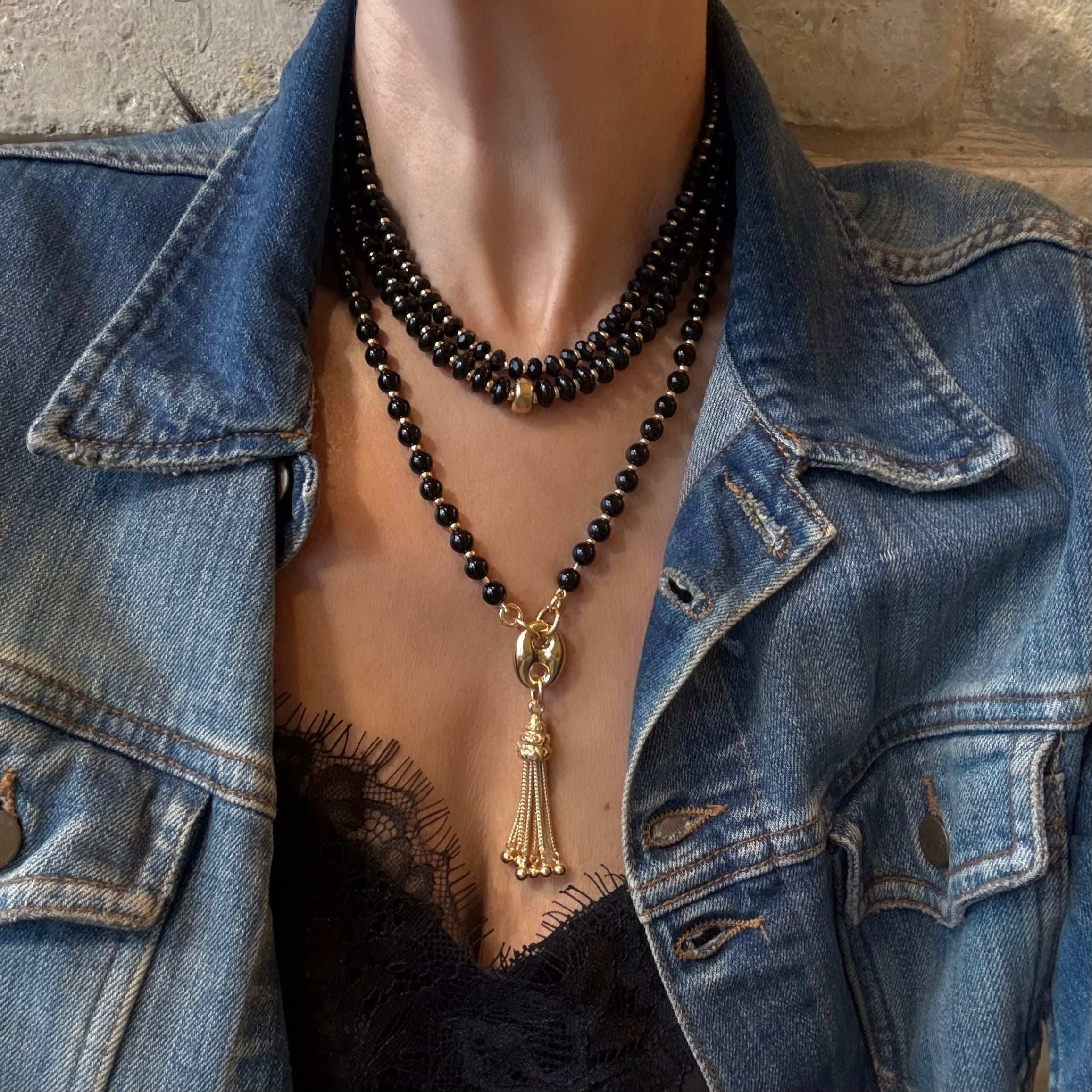 מחרוזת שילה מאבני טורמלין שחורות Sheila