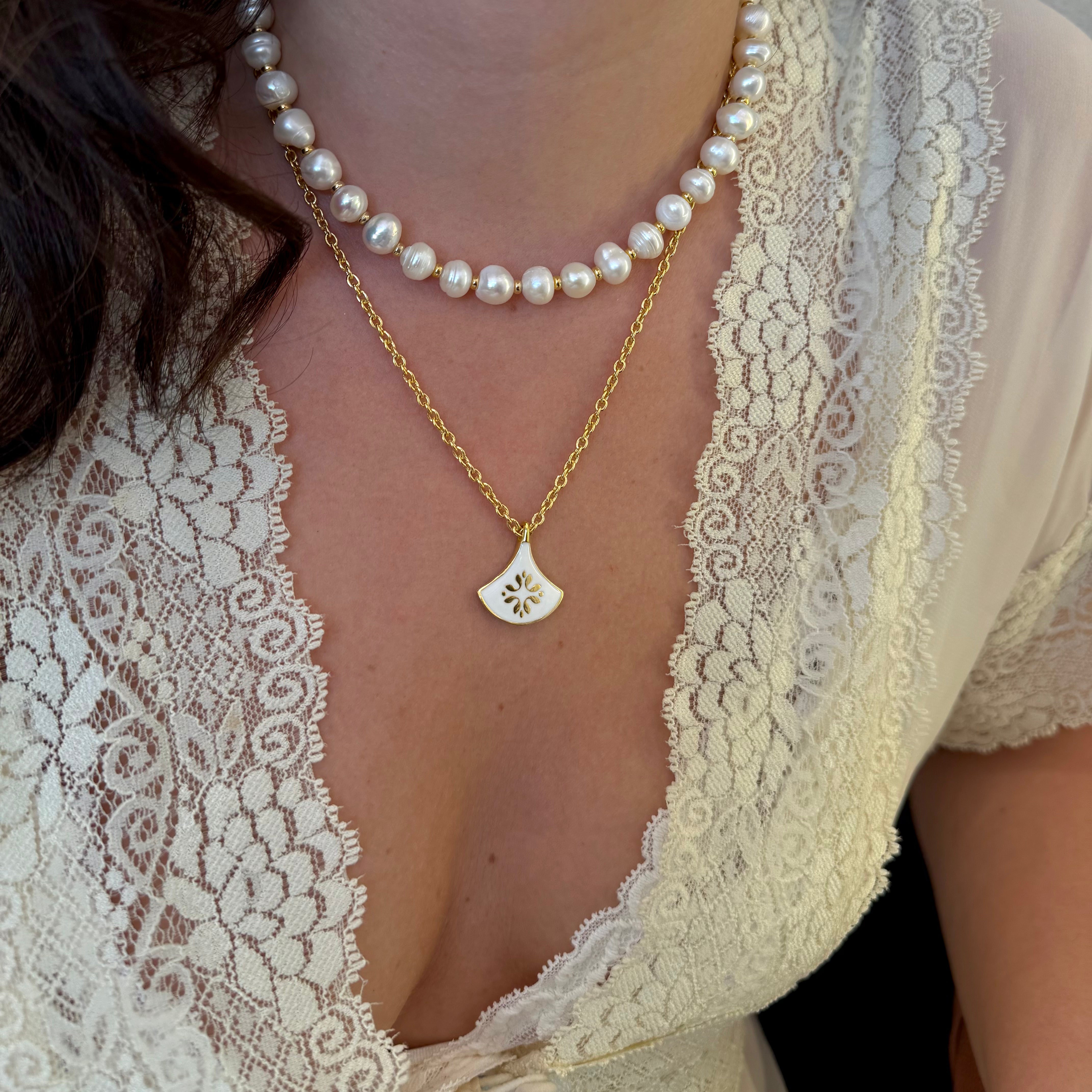 מחרוזת ליב - Liv